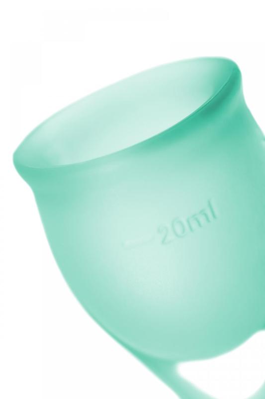 Менструальная чаша Satisfyer Feel Confident, 2 шт в наборе, силикон, зеленый
